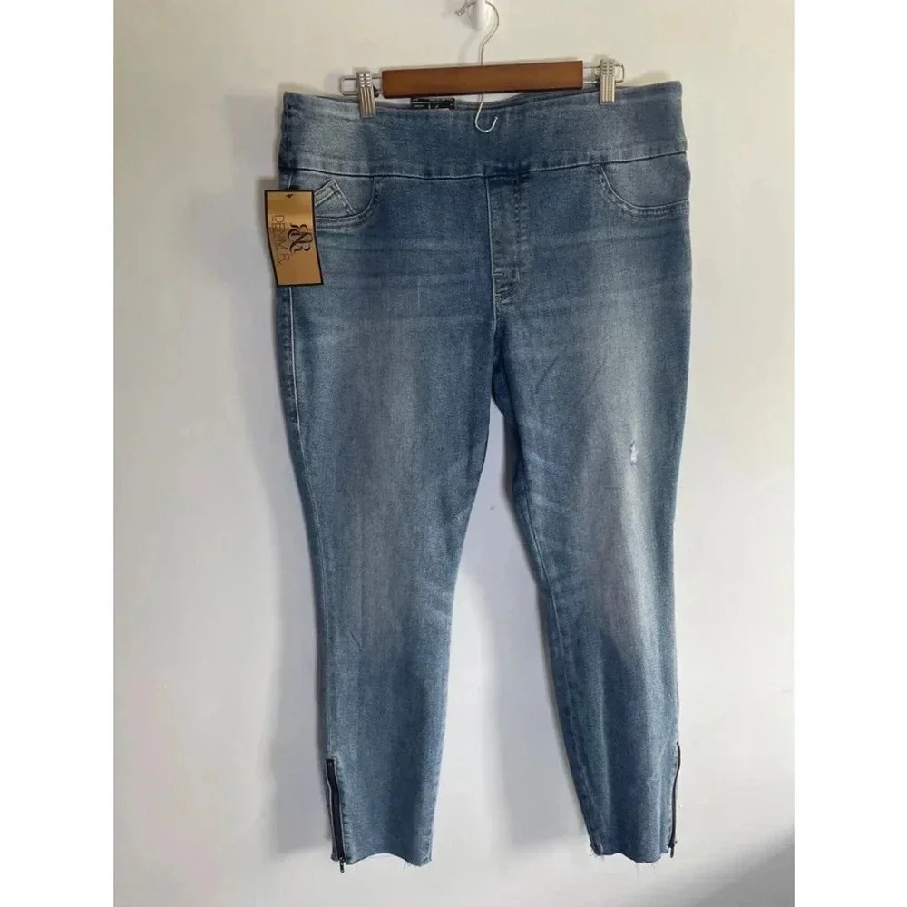 Rock & Republic Light Blue Skinny Jeans